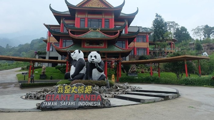Istana Panda Taman Safari