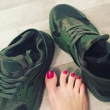 Punya Telapak Kaki Indah, Wanita Ini Raup Uang Hampir Rp 2 Miliar Setahun