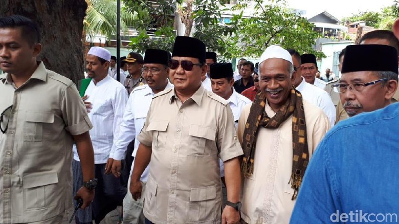 Bicara Soal Berteman dengan China-AS, Prabowo Bahas Netflix-HBO Bicara Soal Berteman dengan China-AS, Prabowo Bahas Netflix-HBO