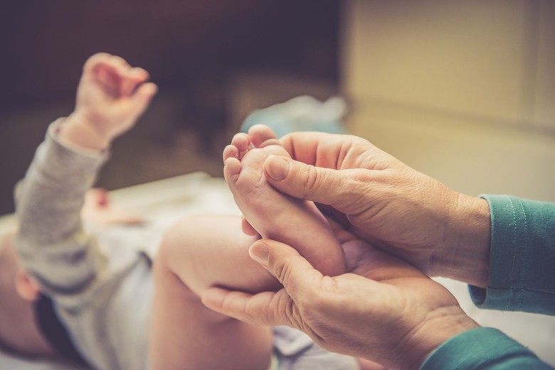 Bayi 9 Bulan Tewas usai Diperkosa Suami Pengasuhnya Bayi 9 Bulan Tewas usai Diperkosa Suami Pengasuhnya