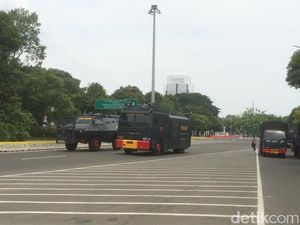 Jaga Aksi 211, Barracuda-Water Cannon Disiagakan Dekat Istana