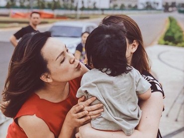 Kedekatan Laura Lazarus, Eks Pramugari Lion Air dengan 