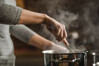 Tega! Anak Ini Diduga Masak Potongan Tubuh Ibunya Sendiri