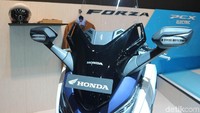 Honda Forza sendiri sudah dipesan hingga sekitar 800 unit lebih. Foto: Agung Pambudhy