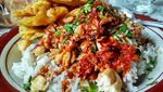 Hari Jumat Enaknya Jajan Nasi Lengko yang Murah Meriah
