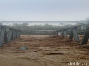 2 Orang Tewas Akibat Banjir Bandang di Padang