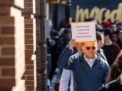 Penampakan Ribuan Karyawan Google Demo Besar-besaran