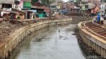 Diturap Kali Grogol Terlihat Rapi