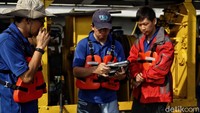 Pencarian hari ini juga di fokuskan untuk mencari black box (CVR) dan menemukan bodinya pesawat Lion Air JT 610. 
