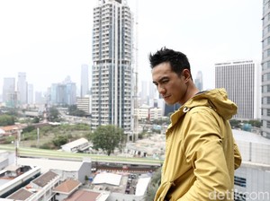 Karier Daniel Mananta, Dari Tukang Cuci Piring Jadi Presenter Sukses