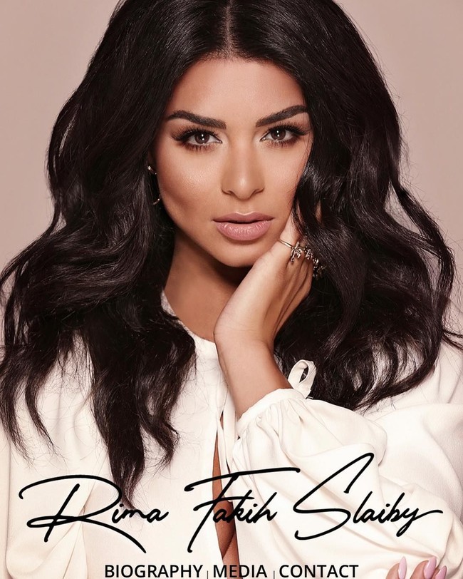 Di 2012 setelah menyandang sebagai Miss USA, Rima kembali menuai skandal. Dia ditangkap oleh pihak polisi karena mabuk sambil menyetir.  Foto: Instagram (@rimafakih)