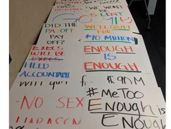 Pegawai Google Ramai Bagikan Foto Mogok Kerja