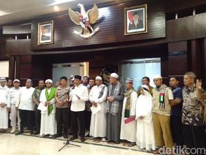 Beri 5 Tuntutan ke Wiranto, Massa Aksi 211 Minta Kerukunan Dijaga