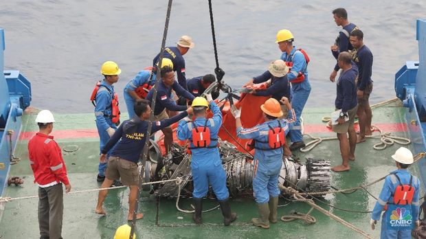 Lion Air JT-610 Jatuh, KNKT Beri Catatan ke Boeing