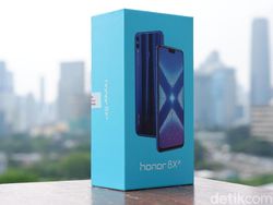 Unboxing Honor 8X, Ponsel Berpenampilan Mewah nan Menawan