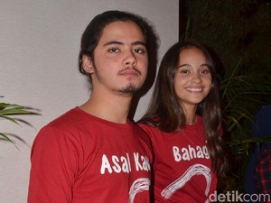 Dikabarkan Cinlok dengan Aliando, Ini Kata Aurora Ribero