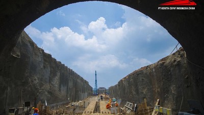 Wow! Terowongan Kereta Cepat JKT-BDG Dibangun Tembus Gunung