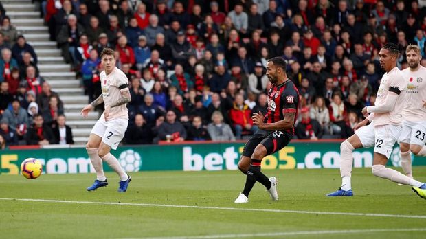 Callum Wilson membawa Bournemouth unggul 1-0 atas Man United.
