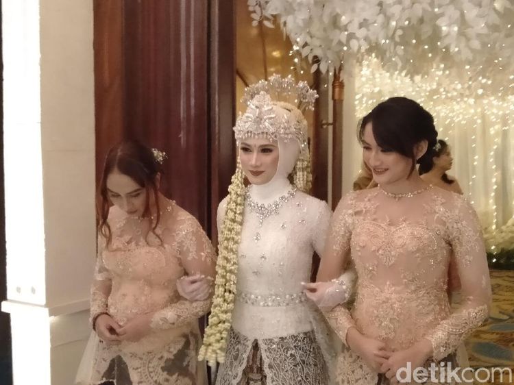 Selamat! Melody eks JKT48 Resmi Nikah