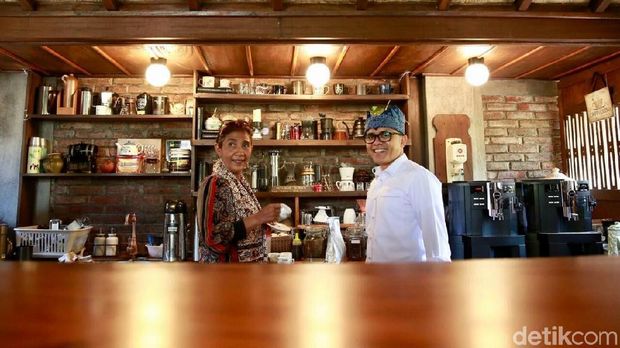 Menteri Susi dan Bupati Anas/