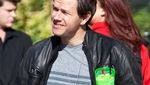 Punya Tubuh Atletis, Aktor Mark Wahlberg Punya Hobi Makan Burger dan Kentang