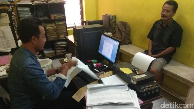 Sales Obat Gelapkan Uang Perusahaan Demi Biayai Kuliah Anak Sales Obat Gelapkan Uang Perusahaan Demi Biayai Kuliah Anak