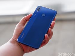 Unboxing Honor 8X, Ponsel Berpenampilan Mewah nan Menawan