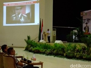 Wiranto Ungkap Alasan Tak Ambil Alih Pemerintahan RI saat Krisis 98