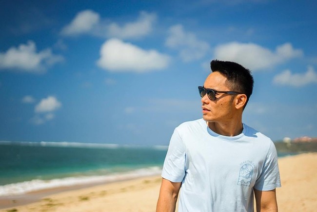 Mantan suami Marshanda, Ben Kasyafani, juga membuka bisnis kontrakan. Kini ia telah memiliki sekitar 16 pintu yang terletak di kawasan Lebak Bulus, Jakarta Selatan. Saat itu Ben memilih untuk banting setir ke bisnis kontrakan karena bisnis kulinernya mengalami kerugian. Foto: Instagram