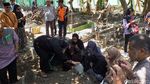 Foto: Haru di Pemakaman Syachrul yang Gugur saat Cari Lion Air