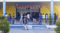 Bandara ini mulai beroperasi, Senin 24 Februari 2014, yang ditandai pendaratan pertama pesawat terbang dari maskapai Trigana Air (PK-YRN).
