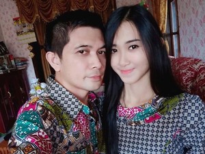 Kisah Guru Asal Manado Nikahi Murid Setelah 7 Tahun Pacaran