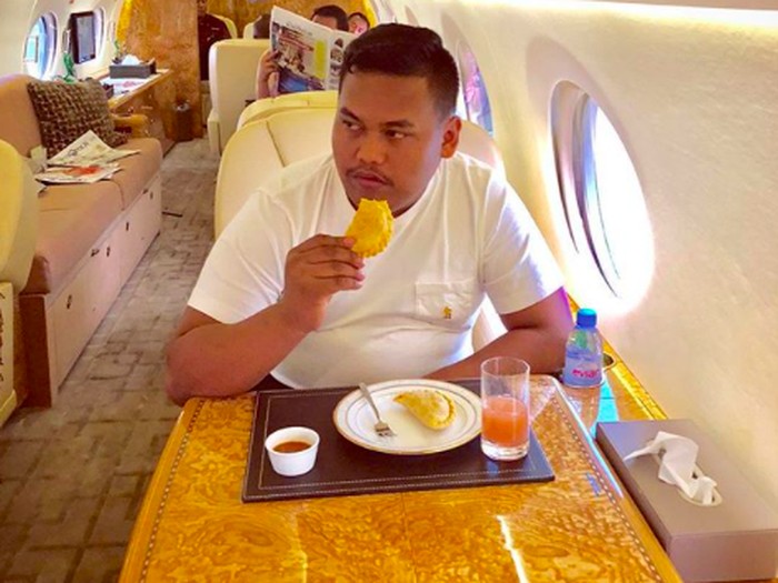 akbar ajudan pribadi