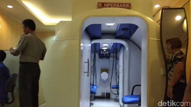 Penyelam Polri di Pencarian Lion Air PK-LQP Ikuti Terapi Oksigen