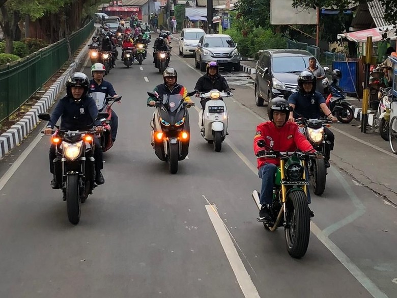 Lampu motor Jokowi tidak menyala saat digunakan. Foto: Ray Jordan. Lampu motor Jokowi tidak menyala saat digunakan. Foto: Ray Jordan.