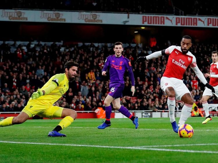 Duel Merah di London Utara Tanpa Pemenang