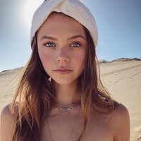 Lani sukses mendapatkan pekerjaan besar tersebut dengan sekali audisi. Hal ini menjadi sebuah prestasi sendiri baginya karena belum lama pindah dari Australia untuk memulai karier di Amerika Serikat. (Foto: Instagram/@alannahwalton)