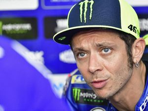 Sempat di Awang-awang, Rossi Pulang dengan Luka Mendalam dari Sepang