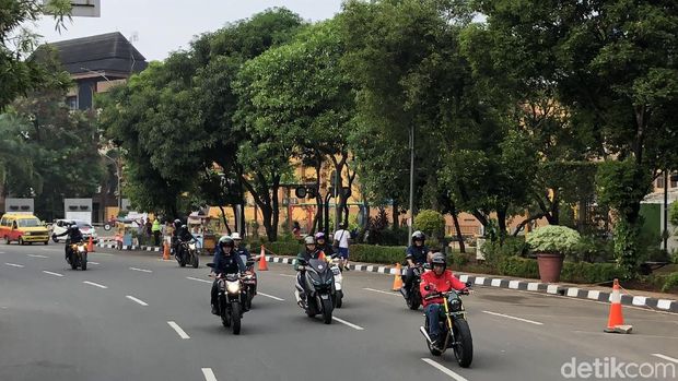Beda Jokowi Beda Ratu Elizabeth II, Inggris Sempat Ramai karena Hal Ini