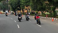 Motor kabarnya dimodifikasi dalam waktu singkat yakni sekitar satu minggu. . Foto: Ray Jordan