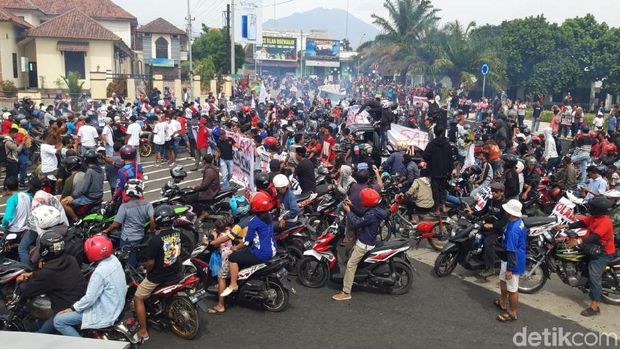 Ribuan Orang Turun Jalan Bela 'Tampang Boyolali'
