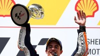 Dengan kemenangan ini, Marquez kian kukuh di puncak klasemen pebalap dengan raihan angka 321 angka. Reuters/Lai Seng Sin.