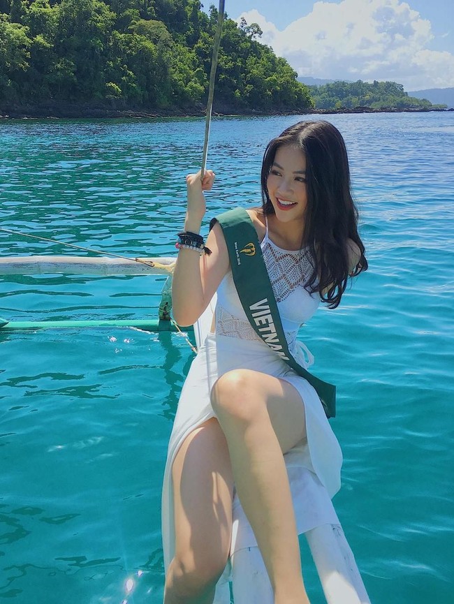 Pemilik tinggi badan 171 cm ini sehari-harinya selain sebagai mahasiswi juga menjadi model sebelum mengikuti ajang Miss Earth 2018. (Foto: Instagram/@Miss Earth, @1995__npk, @ratuvashti)