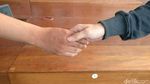 Menilai Kepribadian dari Gaya Jabat Tangan, Kamu yang Mana?