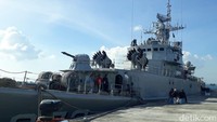 Salah satu kapal yang digunakan ialah kapal varchim KRI Sultan Nuku Satuan Eskorta (satkor) Armada 2 TNI AL.