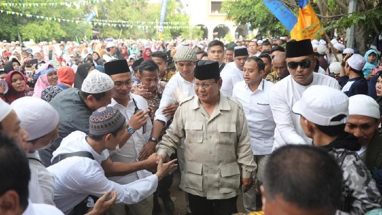 Prabowo: Sebagai Mantan Prajurit, Tak Rela Lihat Rakyat Masih Susah Prabowo: Sebagai Mantan Prajurit, Tak Rela Lihat Rakyat Masih Susah