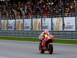 Menangi MotoGP Malaysia Cara Terbaik Marquez Rayakan Gelar Juara Dunia