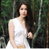 Beberapa postingan di Instagramnya pun kerap menunjukkan dirinya dalam balutan seragam pramugari. Foto: Instagram @gibby_p