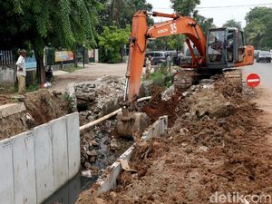 Ditargetkan Kelar Desember, Proyek Saluran Drainase Terus Dikebut