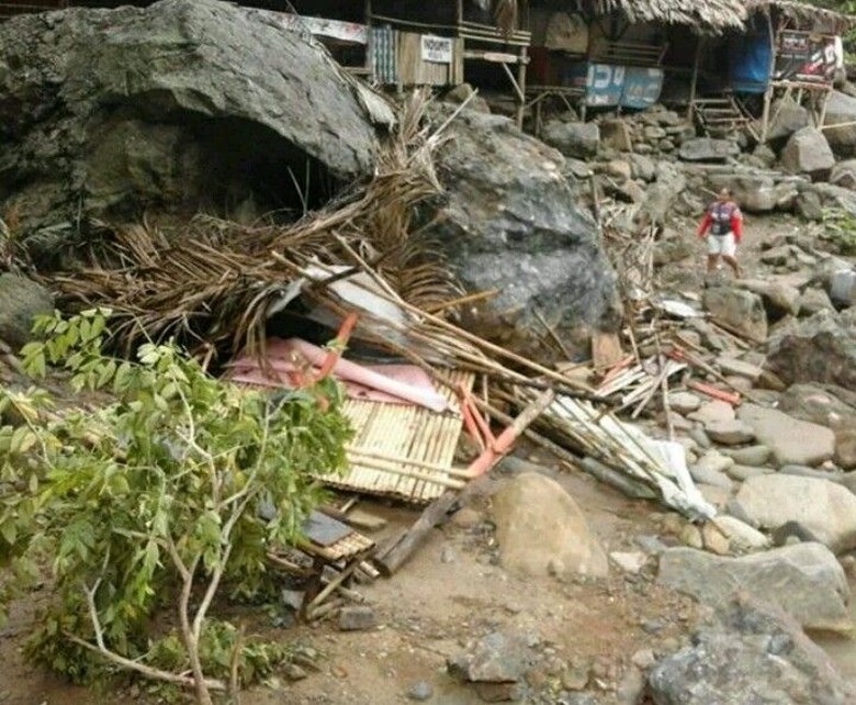 Batu Timpa Warung, Area Sanghyang Heuleut di KBB Ditutup Batu Timpa Warung, Area Sanghyang Heuleut di KBB Ditutup